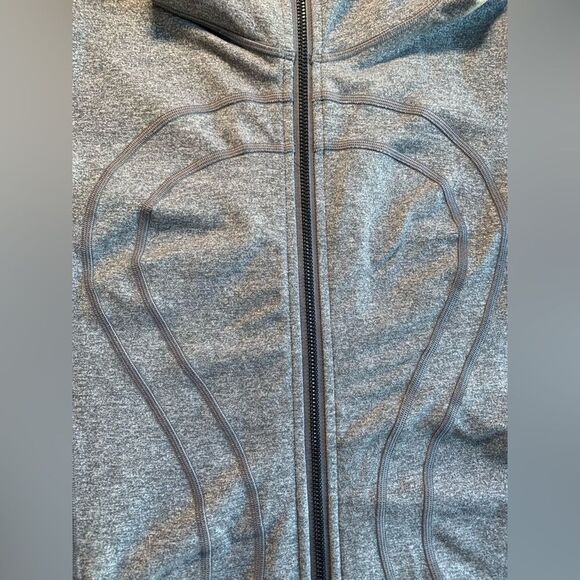 Lululemon In Stride Jacket Heathered Slate Womans 6 - Picture 4 of 11